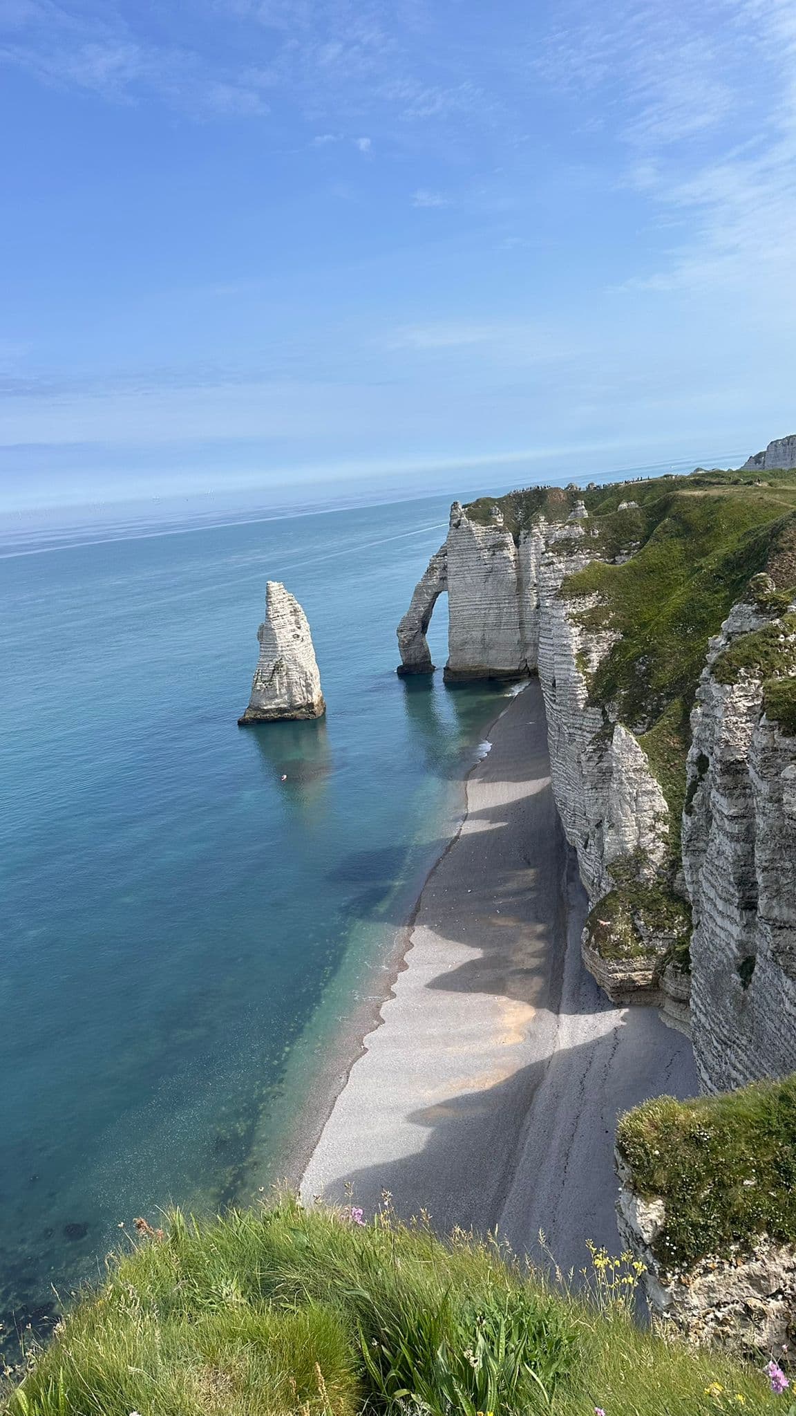 ETRETAT SES FALAISES ET SON COUCHE DE SOLEIL
